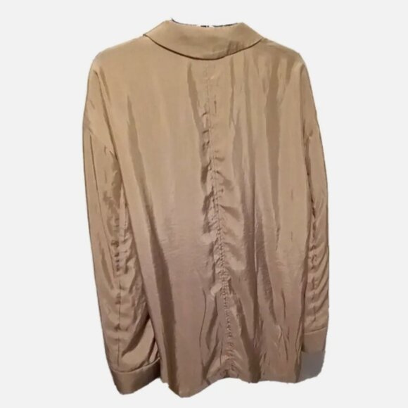 H&M Women’s Oversized Jacket Sz M Beige Wide Sleeve Casual Coat NEW Runs Big - Picture 6 of 15